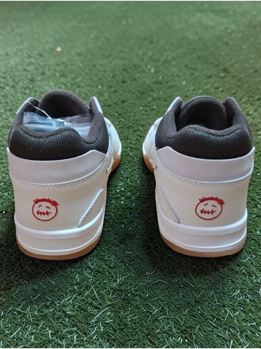 Travis Scott Jumpman Jack TR Sail Size 10.5 - Picture 5 of 6